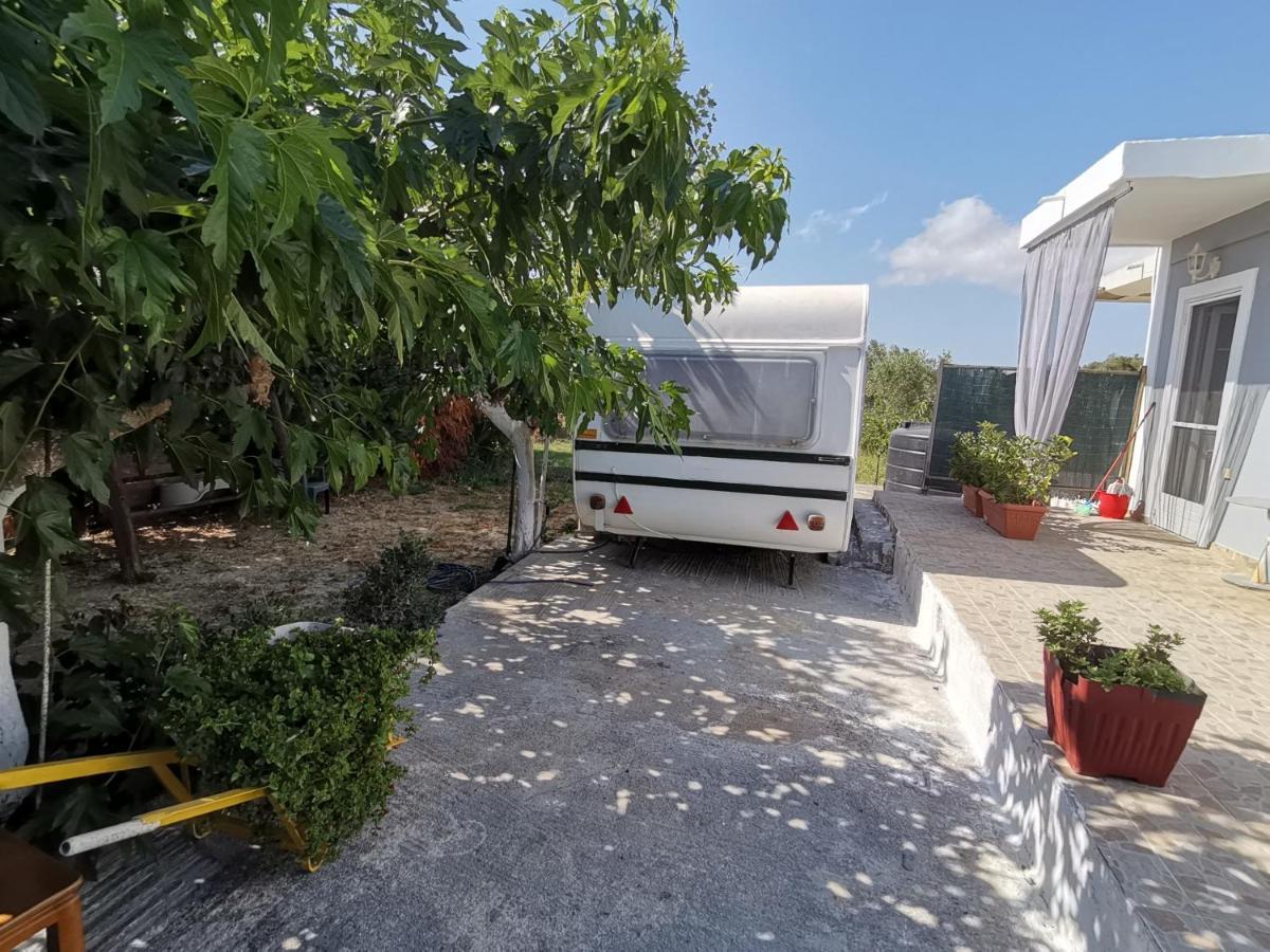 Hotel Green Garden Caravan Agrilia Esterno foto