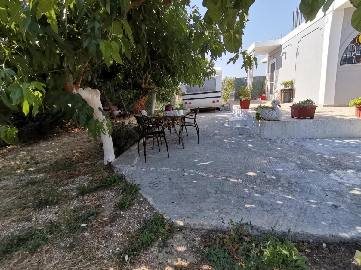 Hotel Green Garden Caravan Agrilia Esterno foto